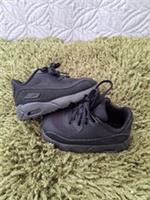 BNWOB BABIES TODDLERS TRIPLE BLACK NIKE AIRMAX TRAINERS UK 5.5 SO CUTE