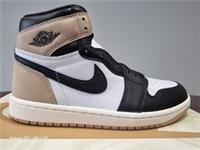 Womens Nike Air Jordan 1 Retro Hi OG "Latte" Trainers FD2596-021 UK sz's 5 & 5.5