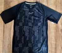 NIKE Academy Nike TShirts-Junior AGE 13-14 -Black All over Nike Logo
