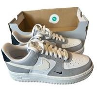Nike Air Force 1 07 Kids Trainers Size 2.5 UK White And Grey Sneakers Brand New