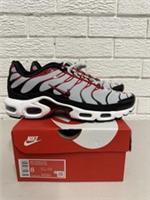Nike Air Max Plus Pure Platinum Black University Red Size UK 7 FN6949-002