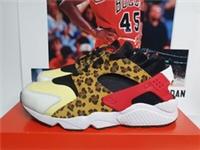 Nike Air Huarache SNKRS DAY Mens UK 8 EUR 42.5 (DM9092 700)