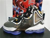 Nike LEBRON XIX 19 Hardwood Classic Mens UK 9.5 EUR 44.5 (CZ0203 002)