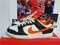 Nike DUNK LOW RETRO PRM Halloween Mens UK 9 EUR 44 (DD3357 100)