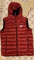 Nike Sleeveless Jacket - M Regular