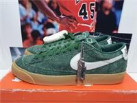 Nike Blazer Low Book Chevy QS Team Green Mens UK 11.5 EUR 47 (HV2197 300)