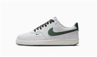 NIKE Womens White & Green Court Vision Low Trainers UK 6.5 BRAND NEW