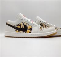 NIKE AIR JORDAN 1 LOW QUAI 54 BRAND NEW UK9