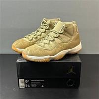 Nike Air Jordan 11 Retro Neapolitan Women's Size UK6/US8.5 AR0715-101