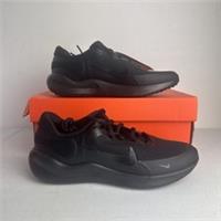 Kids Nike Revolution 7 Black Trainers UK 4 FB7689-001
