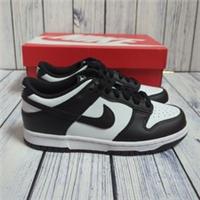 Nike Dunk Low GS Older Kids Boys Trainers Black & White Panda UK 5 EU 38