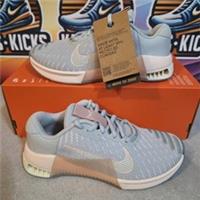 Nike Metcon 9 Light Silver Womens Girls Gym Trainers Size 3.5 UK New Rrp &pound;130