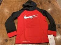 NIKE THERMA POWER BOYS HOODY BNWT SIZE 5-6yrs medium 110-116cm RED BLACK Y6