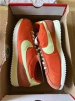 Brand New Womens Nike Cortez Textile Safety Orange & Life Lime Trainer Size 8.5