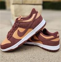 NIKE DUNK LOW SE LEATHER/SUEDE UK SIZES RRP &pound;110