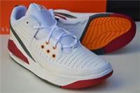 Nike Mens Sneakers JORDAN MAX AURA 5 White / VIvid Orange UK 11 /EU 46 RRP £120