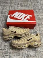 size 8.5 - Nike Air Max Plus TN Sesame Smokey Mauve Hemp FZ5049-222