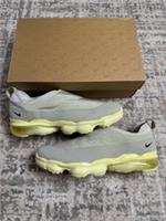 Size 8.5 - Nike Air Vapormax Moc Roam Light Stone DZ7273 100