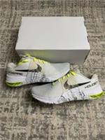 SIZE 7.5 - Nike Metcon 8 ID NIKE BY YOU