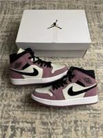 Size 3.5 - Nike Air Jordan 1 Mid SE Light Mulberry DC7267-500