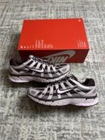 Size 2.5 - Nike P-6000 Burgundy Crush Pink Foam HV2522 600