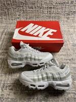 Size 6.5 - Nike Air Max 95 Photon Dust Jade Horizon IB6396-001