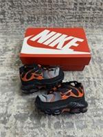Size 1.5 - Nike Air Max Plus Tn Black Orange TD DJ4621-001