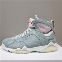 NIKE AIR JORDAN 7 RETRO SE "HARE 2.0" TRAINERS VARIOUS SIZES (CT8528 002)