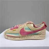 NIKE CORTEZ SP / UNION "SESAME" TRAINERS VARIOUS SIZES