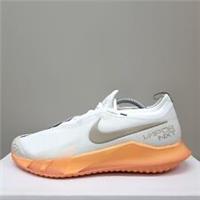 NIKE REACT VAPOR NXT HC "WHITE APRICOT" (CV0724 103) TENNIS TRAINERS