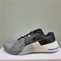 NIKE METCON 8 AMP (DQ4675 001) TRAINING / CROSS FIT TRAINERS