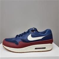 NIKE AIR MAX 1 "NAVY TEAM RED" TRAINERS VARIOUS SIZES (AH8145 400)