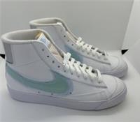 Rare Nike Blazer Mid 77 White Glacier Blue Trainers DD0502-102 Uk Size 6 !!