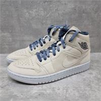 Nike Air Jordan 1 Mid "Sanddrift" Trainers (DQ3955 001)