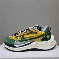 NIKE VAPORWAFFLE / SACAI "TOUR YELLOW" MEN'S TRAINERS (CV1363 700)