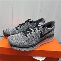 Nike Flyknit Max Oreo Trainers Various SiZes (620469 105)