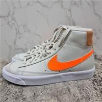Nike Blazer Mid 77 Light Bone Men's Trainers (CZ0461 001)