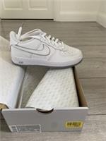 Nike Air Force 1 (GS) Youths Trainers White/Wolf Grey UK Size 6Y BNIB