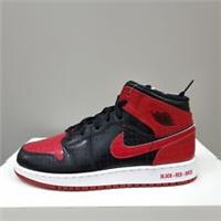 NIKE AIR JORDAN 1 MID SS (GS) "BRED TEXT" (DM9650 001) TRAINERS VARIOUS SIZES