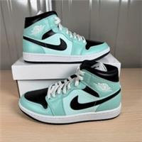 Nike Air Jordan 1 Mid Aqua Blue Tint (Women's) Size UK 5.5 / US 8 BNIB