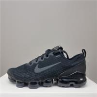 Nike Air VaporMax Flyknit 3 "Black" (GS) Trainers (BQ5238 001)