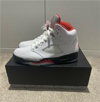 Nike Air Jordan 5 Fired Red - UK9 (EU44) US10 Brand new