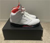 Nike Air Jordan 5 Fired Red - Sz. UK8 (EU42.5) US9 Brand new