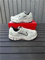 Nike Zoom Vomero 5 Women's Silver Chrome-Bone Trainers Size 3.5 (UK) RRP &pound;145