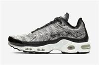 NIKE AIR MAX PLUS LX "PEBBLES" TRAINERS (AR0970 001) VARIOUS SIZES