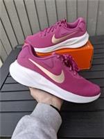 Nike Revolution 7 Hot Fuchsia/Red Bronze Trainers Unisex Size 9.5 (UK) 44.5 (EU)