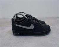 Nike Air Force 1 Low Top Kids Sneeakers Size Uk 3 Eu 35.5 Grey Trainers NEW