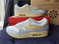 Nike Air Max 1 '87 Light Bone Unisex Trainers Sneakers Size 9.5 (UK) RRP &pound;155