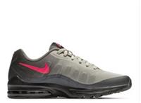 NIKE AIR MAX INVIGOR Trainers Black Size Uk 10.5 New GENUINE RRP &pound;99 #e3