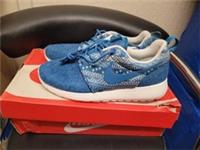 Nike Roshe One Winter Women's Trainers Size UK 4.5